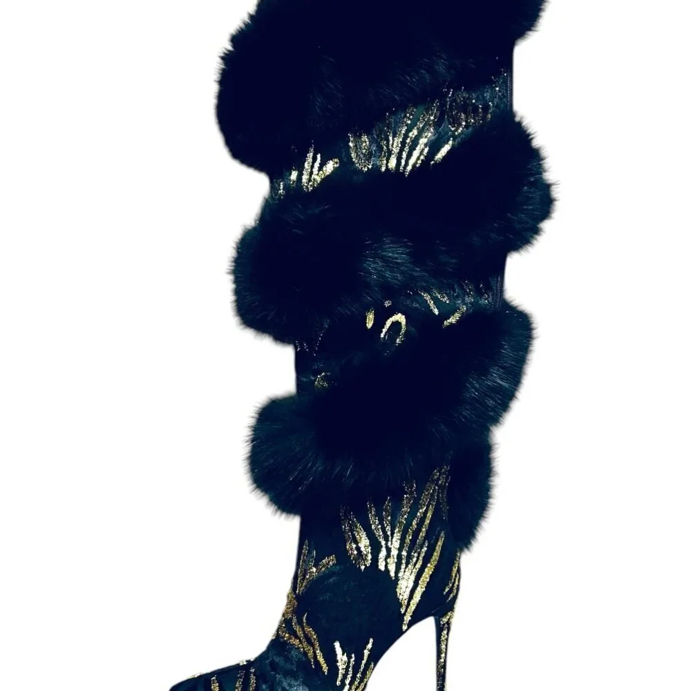 Jennifer Le BLK GLD X (RUNWAY) Thigh Boots RETAILS $1,150 REAL LEATHER & FOX FUR